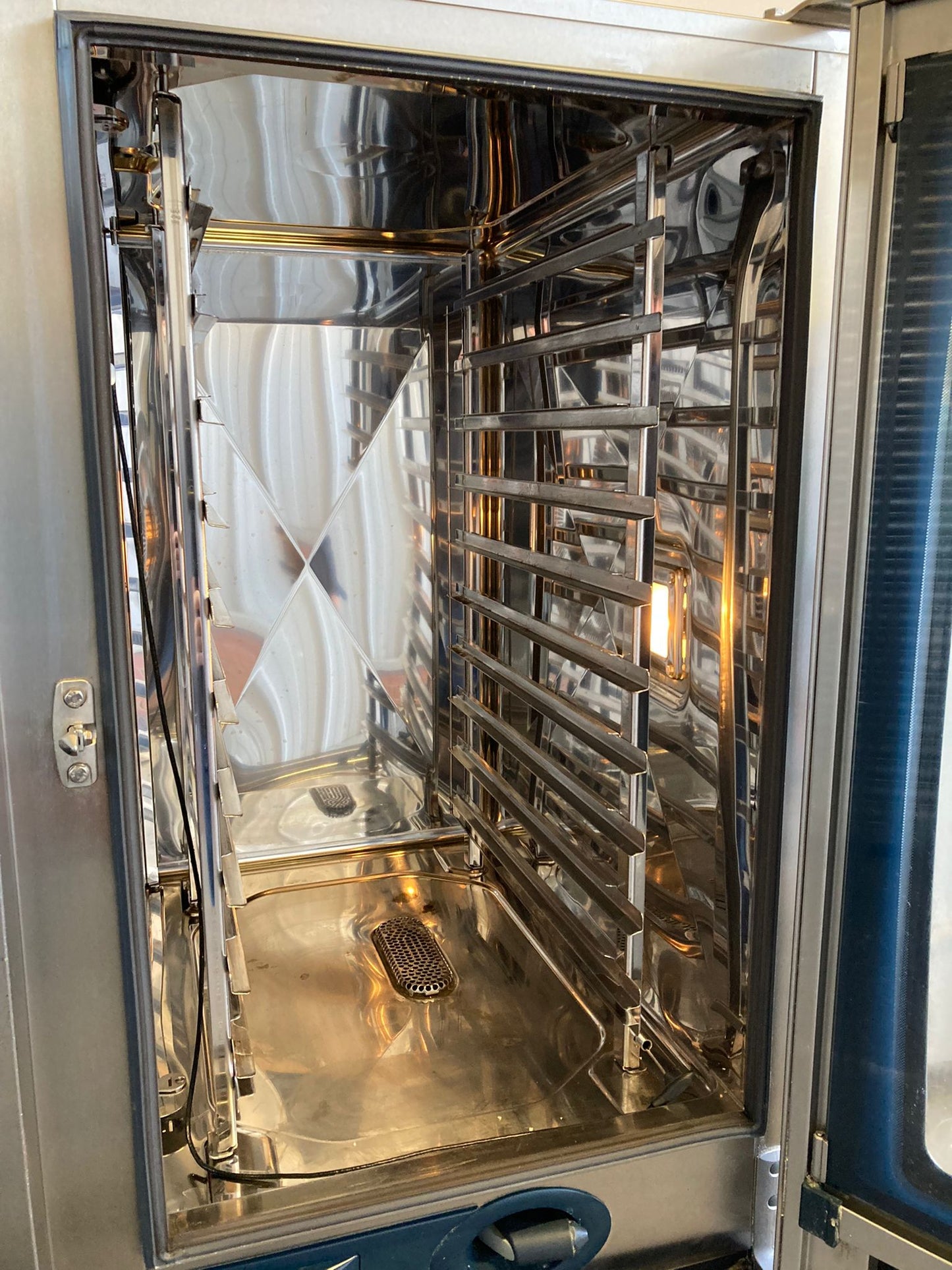 Rational SCC WE Care Control 5 Senses 10 Grid Gas